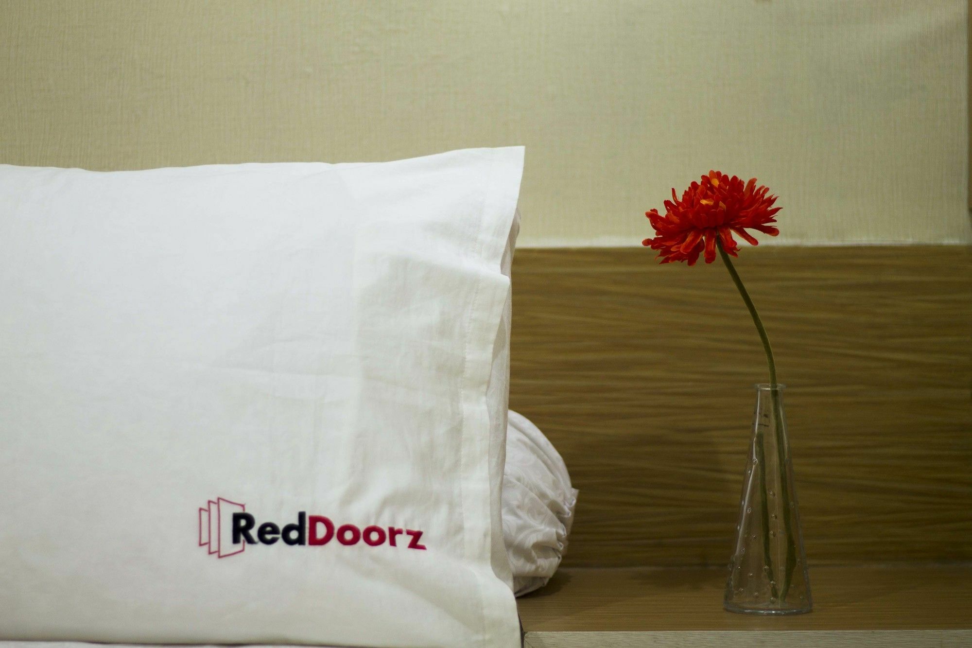 Reddoorz Apartment @ Pegangsaan Kelapa Gading 3 雅加达 外观 照片